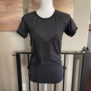 Athleta Short Sleeve Shirt